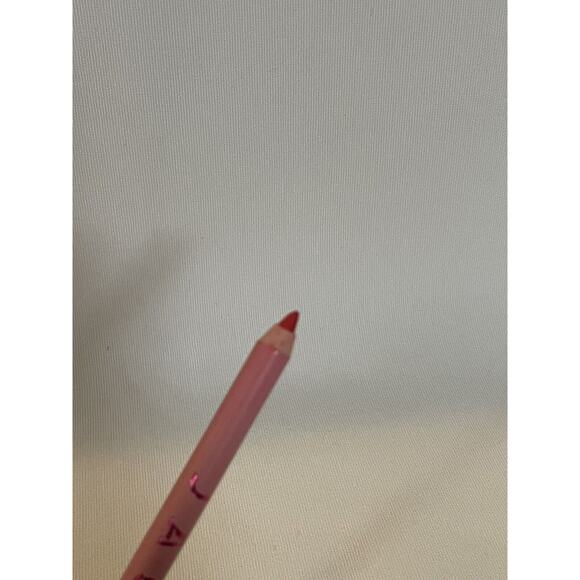 Jaclyn Cosmetics Strawberry Cake Lip Liner 1.2g/0.042 oz. NWOB - Picture 4 of 4